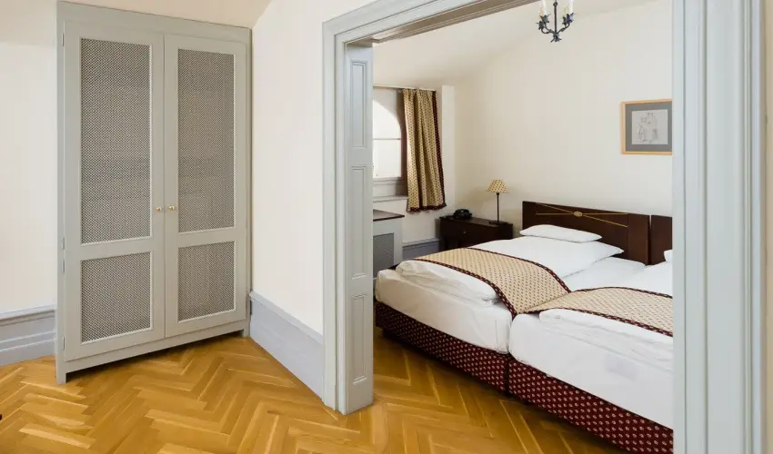 Krolyi Kastly Hotel & Restaurant  Fehrvrcsurg - Szilveszter