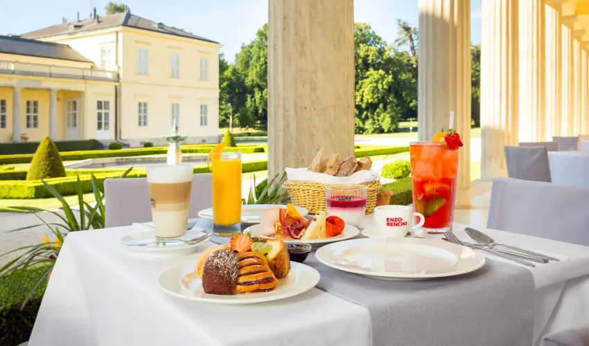 Krolyi Kastly Hotel & Restaurant  Fehrvrcsurg - Szilveszter