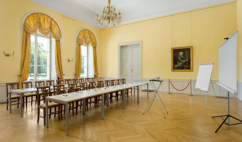 Krolyi Kastly Hotel & Restaurant  Fehrvrcsurg - Szilveszter