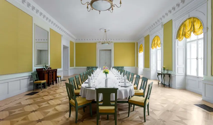 Krolyi Kastly Hotel & Restaurant  Fehrvrcsurg - Szilveszter