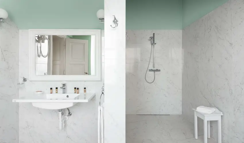 Krolyi Kastly Hotel & Restaurant  Fehrvrcsurg - Szilveszter