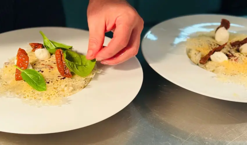 Kastlyhotel Sasvr Pardsasvr - Szilveszter (min. 3 j)