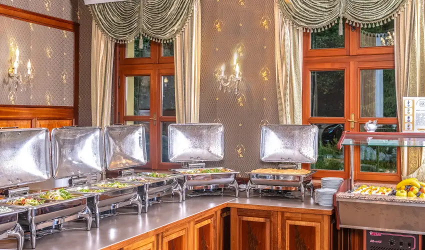 Kastlyhotel Sasvr Pardsasvr - Szilveszter (min. 3 j)