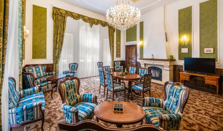 Kastlyhotel Sasvr Pardsasvr - Szilveszter (min. 3 j)