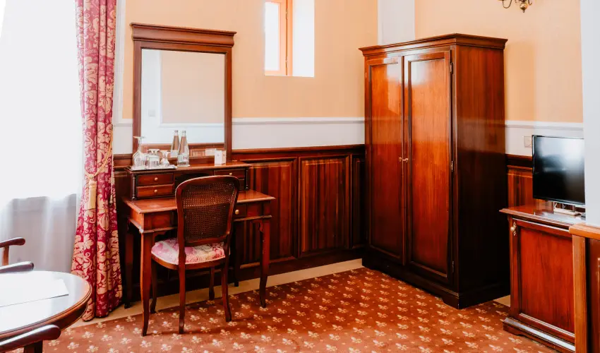 Kastlyhotel Sasvr Pardsasvr - Szilveszter (min. 3 j)