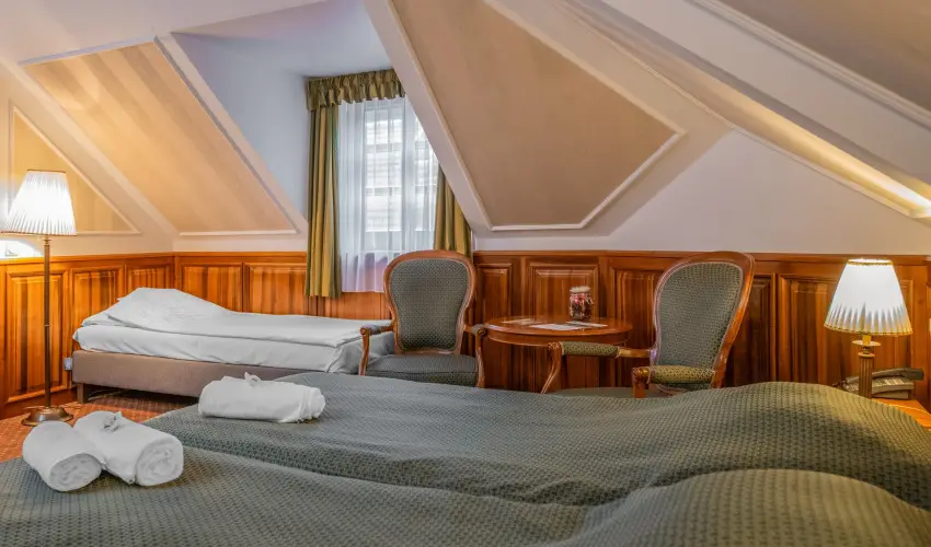 Kastlyhotel Sasvr Pardsasvr - Szilveszter (min. 3 j)