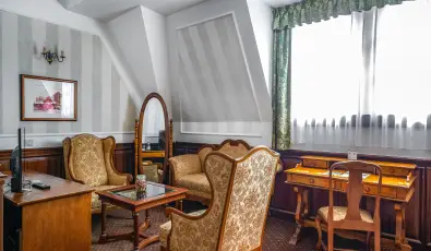 Kastlyhotel Sasvr Pardsasvr