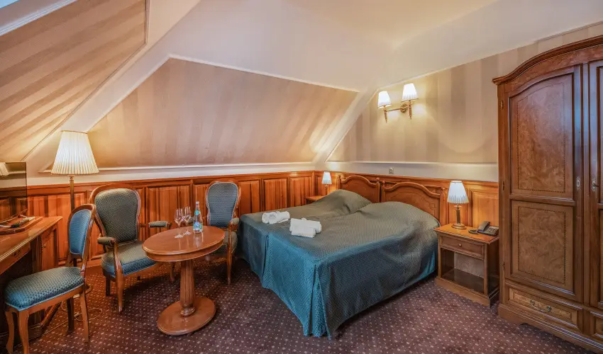 Kastlyhotel Sasvr Pardsasvr - Szilveszter (min. 3 j)