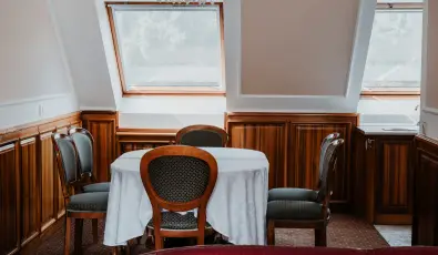 Kastlyhotel Sasvr Pardsasvr