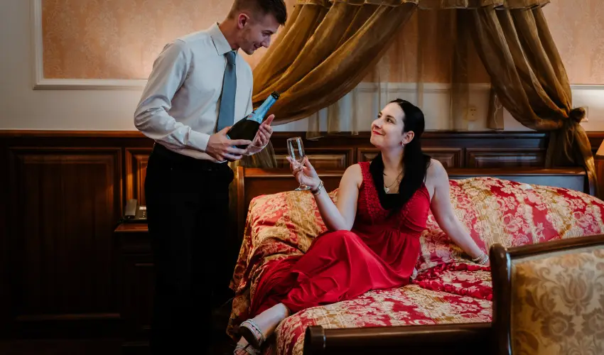 Kastlyhotel Sasvr Pardsasvr - Szilveszter (min. 3 j)