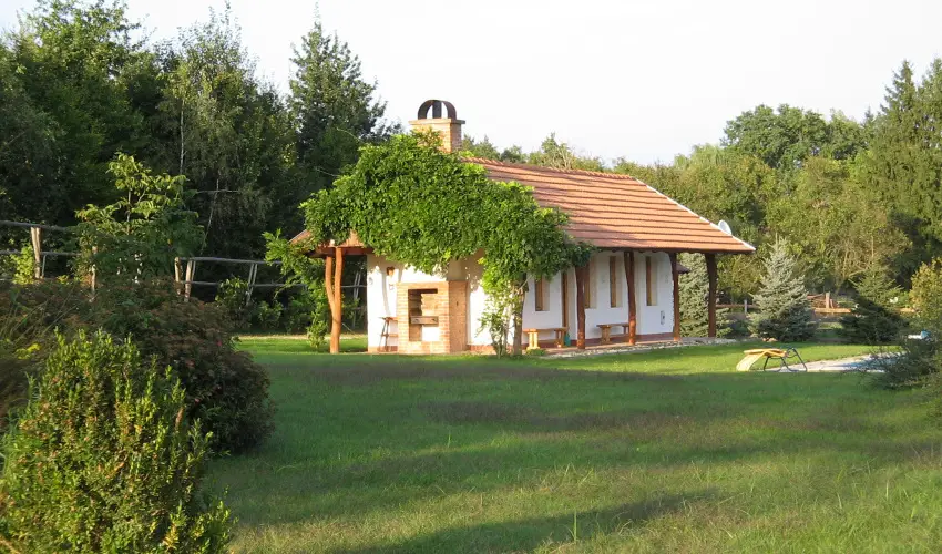 Kerca Bio Farm Kercaszomor - Szilveszter (min. 3 j)