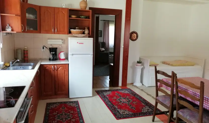 Kerca Bio Farm Kercaszomor - Szilveszter (min. 3 j)