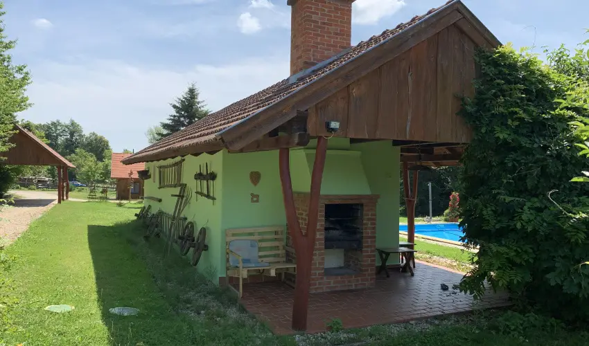 Kerca Bio Farm Kercaszomor - Szilveszter (min. 3 j)