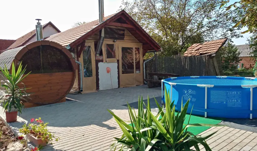 Kerka Vendghz Csesztreg - Szilveszter (min. 2 j)