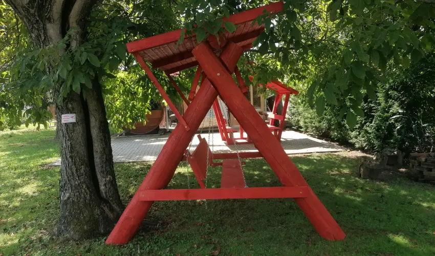 Kerka Vendghz Csesztreg - Szilveszter (min. 2 j)