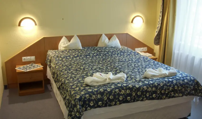 Kikelet Club Hotel Miskolctapolca - Szilveszter (min. 3 j)