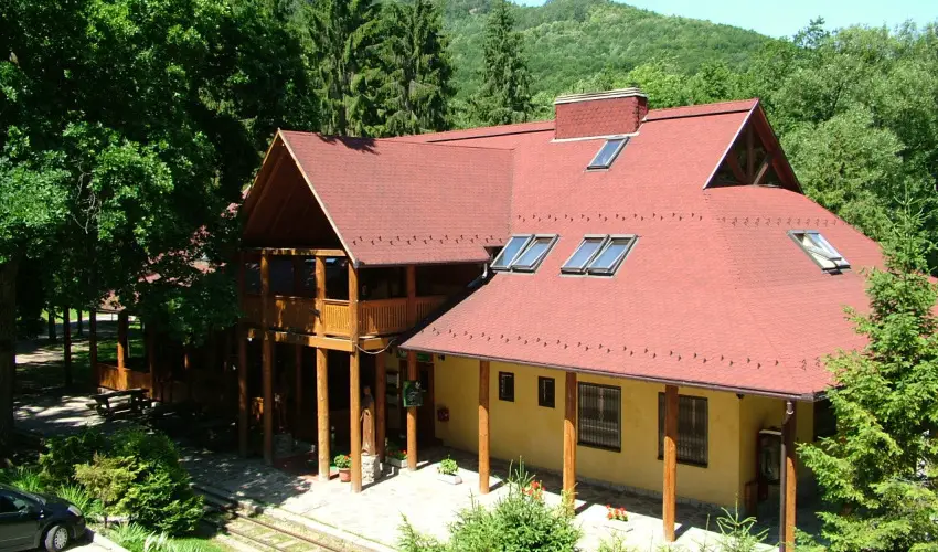 Kkapu Vadszkastly s Hotel & Apartments Nagyhuta - Szilveszter (min. 3 j)