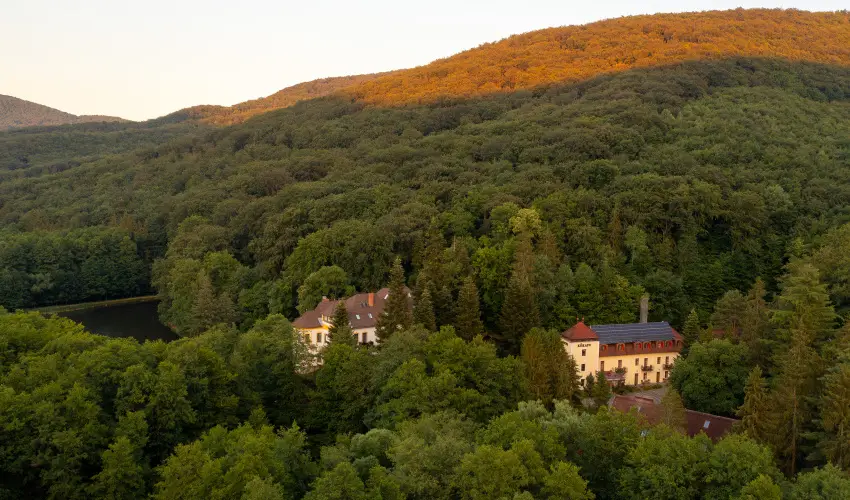 Kkapu Vadszkastly s Hotel & Apartments Nagyhuta - Szilveszter (min. 3 j)