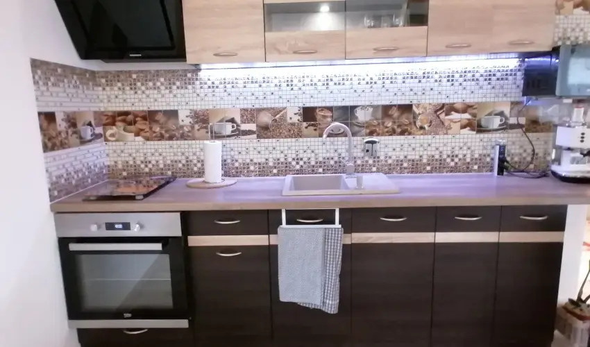 K�kert Pihen�h�z K�szeg - Szilveszter