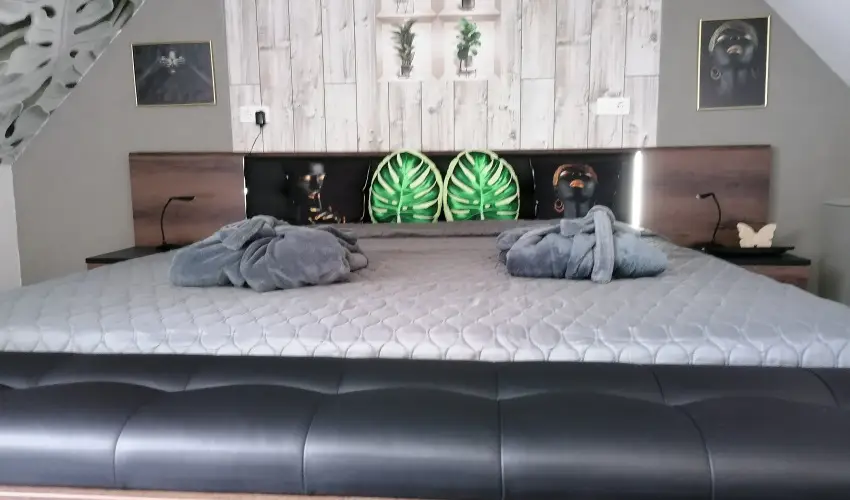 K�kert Pihen�h�z K�szeg - Szilveszter