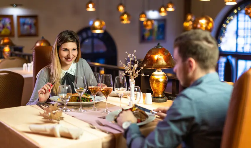 Koml Hotel Gyula - Szilveszter (min. 2 j)