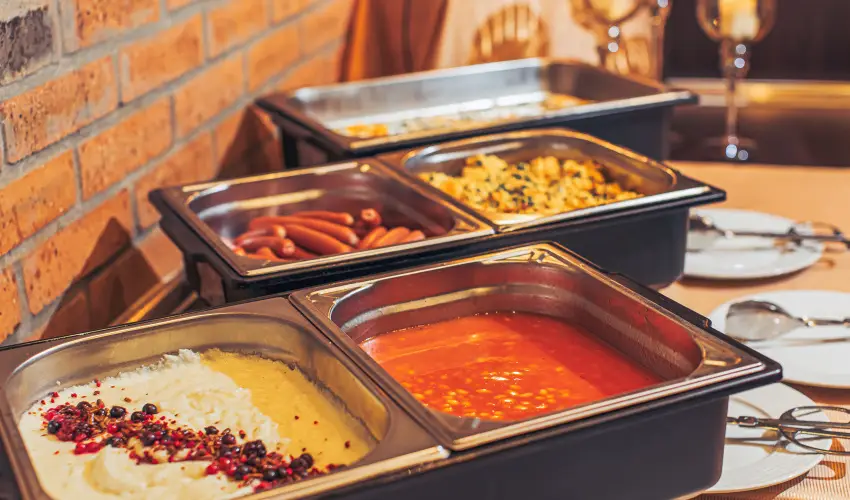 Koml Hotel Gyula - Szilveszter (min. 2 j)