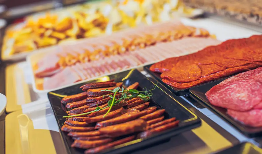 Koml Hotel Gyula - Szilveszter (min. 2 j)