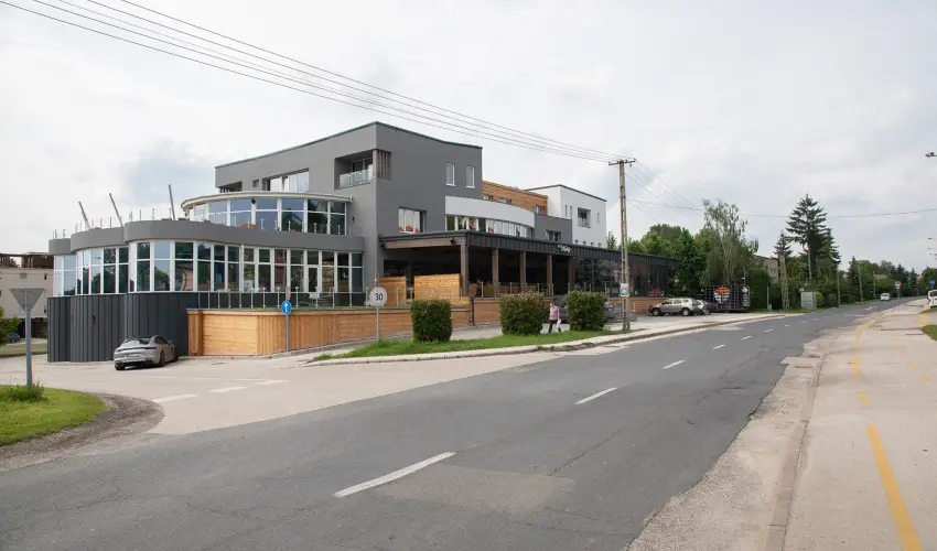 Kristly Hotel Konferencia & Wellness Ajka - Romantikus, elvonuls szilveszter (min. 2 j)