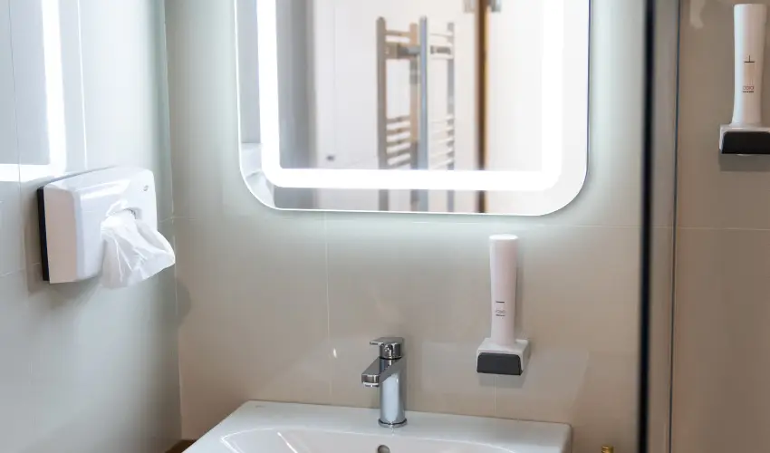 Kristly Hotel Konferencia & Wellness Ajka - Romantikus, elvonuls szilveszter (min. 2 j)