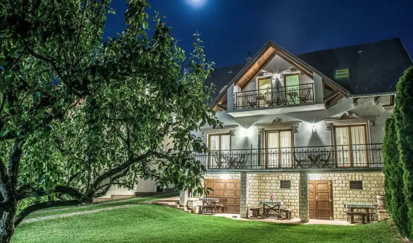 Laky Villa Zalakaros - Szilveszter (min. 4 j)