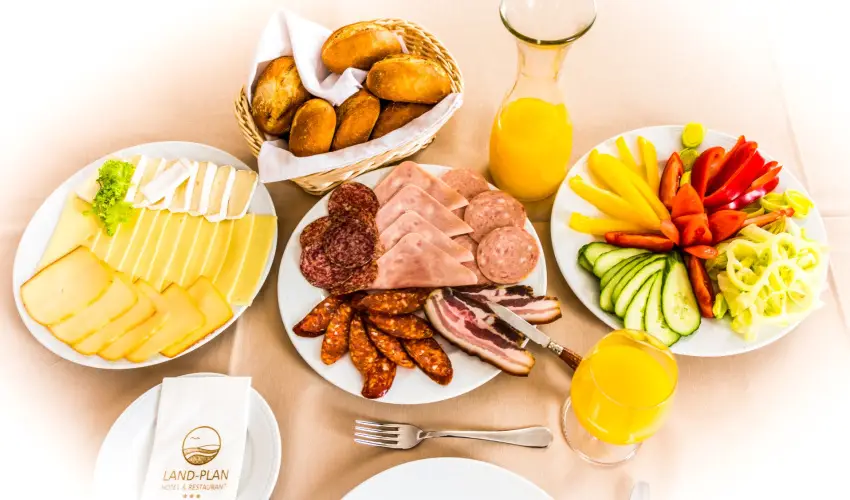 Land-Plan Hotel & Restaurant Töltéstava - Szilveszter (min. 2 éj)