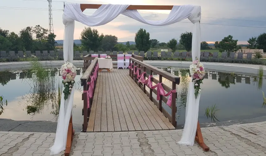 Land-Plan Hotel & Restaurant Töltéstava - Szilveszter (min. 2 éj)