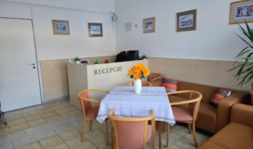 Lencs�s Apartmanh�z Apartmanok Sopron - Szilveszter