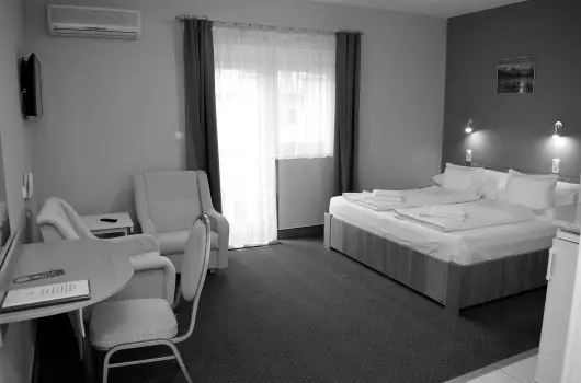 L�dia Hotel Hark�ny - Szilveszter (min. 2 �j)