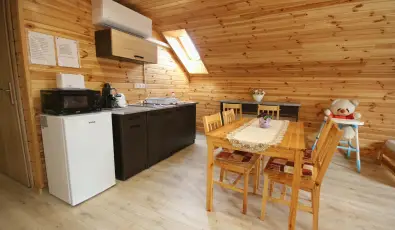 Lilla Apartmanh�zak Szilv�sv�rad