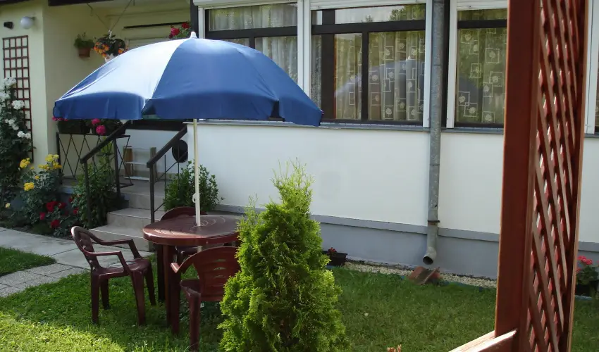 Liza Apartman Gyula - Szilveszter (min. 2 j)