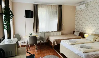 Major Panzi� & �tterem Hajd�szoboszl�