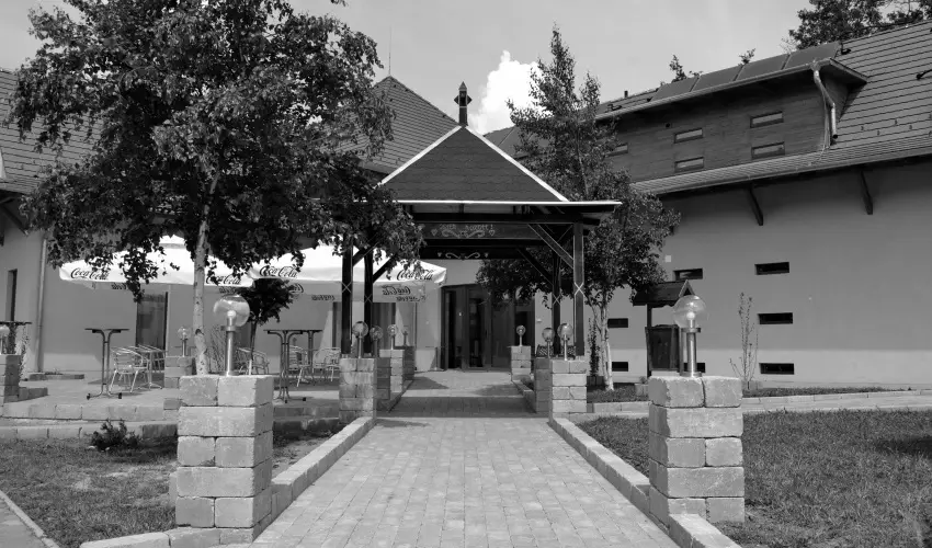 Malomkert Hotel Nagyb�rzs�ny - Szilveszter