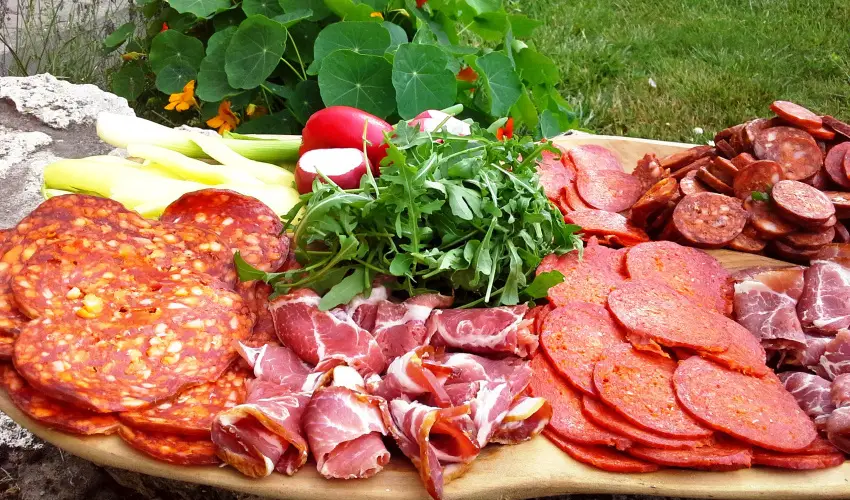 Malom-t Vendghz Tapolca - Szilveszter (min. 2 j)