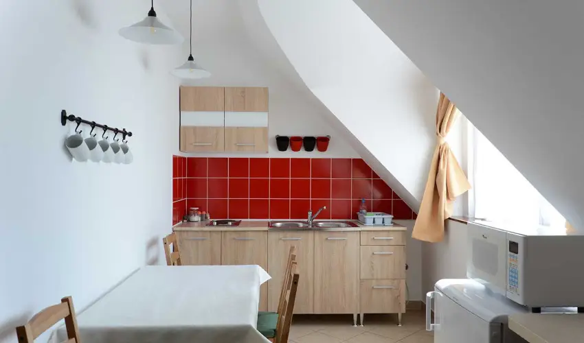 Malom-t Vendghz Tapolca - Szilveszter (min. 2 j)