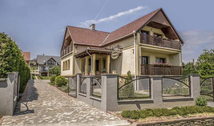 Mria Apartmanok Zalakaros - Szilveszter (min. 3 j)