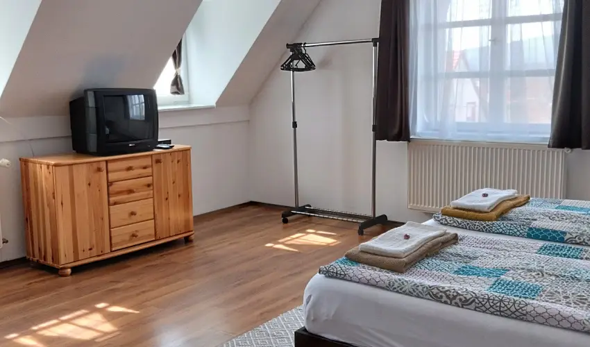 Mrki Vendghz Mrk - Szilveszter (min. 2 j)