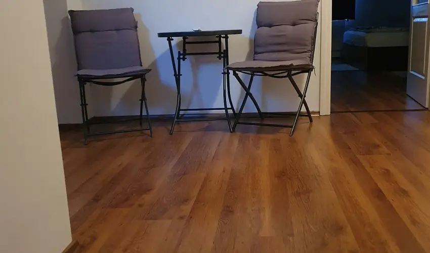 M�rk�i Vend�gh�z - kapu a Bakonyra M�rk� - Szilveszter (min. 2 �j)