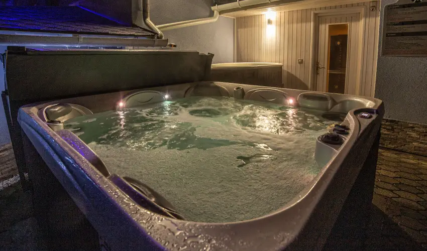 Mrvny Panzi Hajdszoboszl - Szilveszter (min. 3 j)