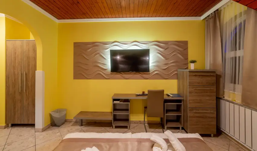 Mrvny Panzi Hajdszoboszl - Szilveszter (min. 3 j)