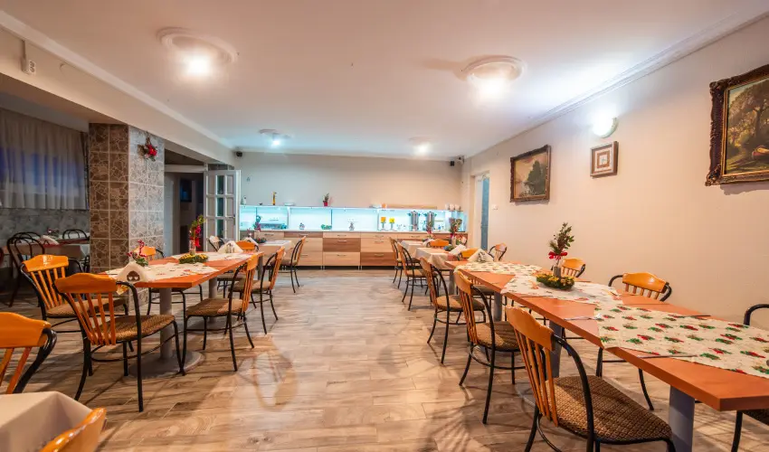 Mrvny Panzi Hajdszoboszl - Szilveszter (min. 3 j)