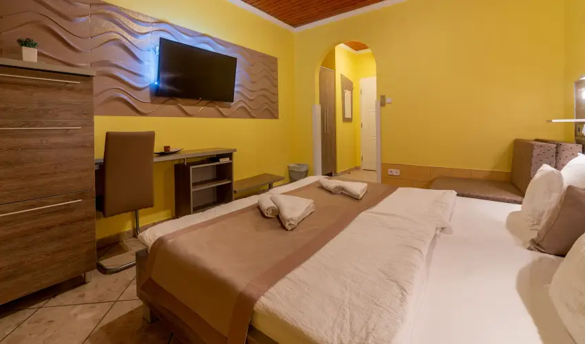 Mrvny Panzi Hajdszoboszl - Szilveszter (min. 3 j)