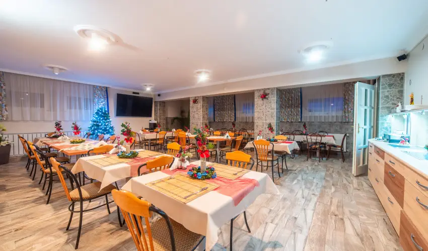 Mrvny Panzi Hajdszoboszl - Szilveszter (min. 3 j)