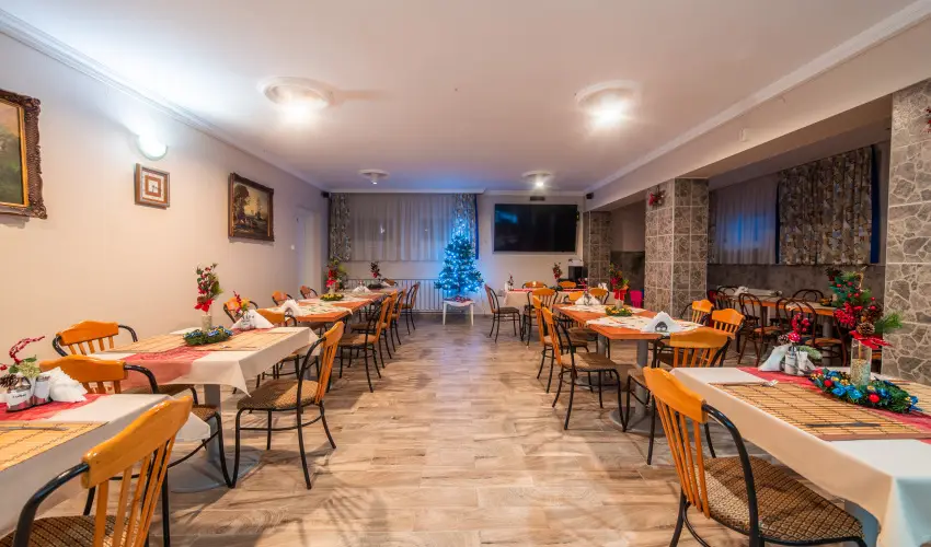 Mrvny Panzi Hajdszoboszl - Szilveszter (min. 3 j)