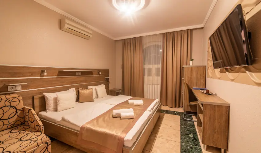 Mrvny Panzi Hajdszoboszl - Szilveszter (min. 3 j)